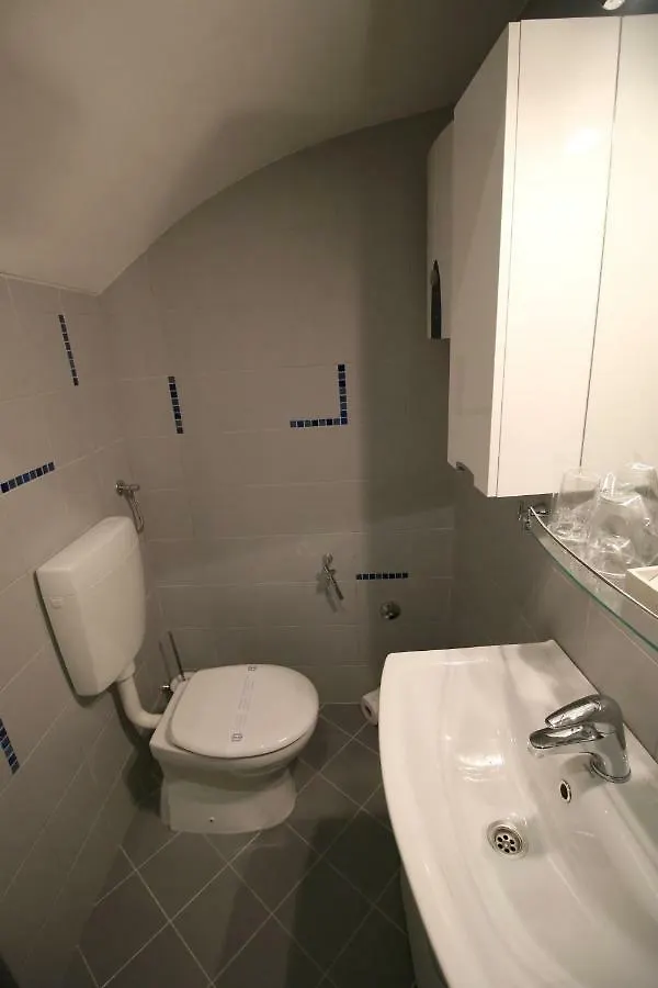 Studio Apartment Art Split
