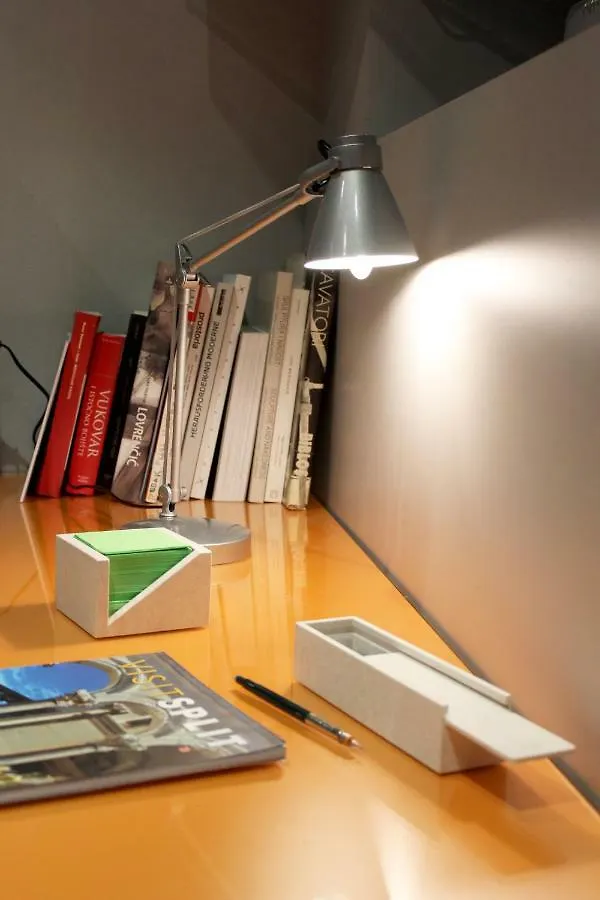 Studio Apartment Art Split